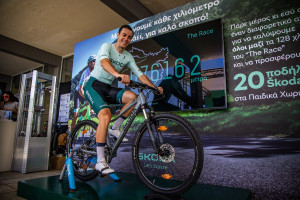 Η Škoda δώρισε 20 ποδήλατα και 20 κράνη στα Παιδικά Χωριά SOS